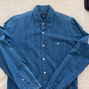 Goodale Blue Button Up - Medium